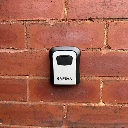 Roundhay 4-bed With Free Parking Wi-fi Semesterbostad