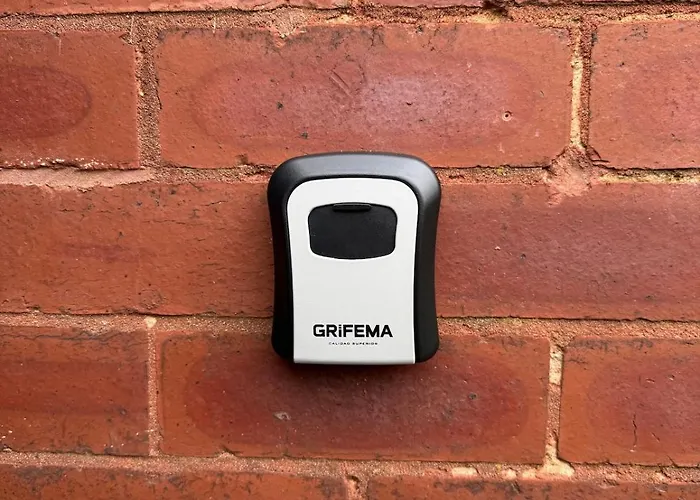 Roundhay 4-bed With Free Parking Wi-fi Holiday home