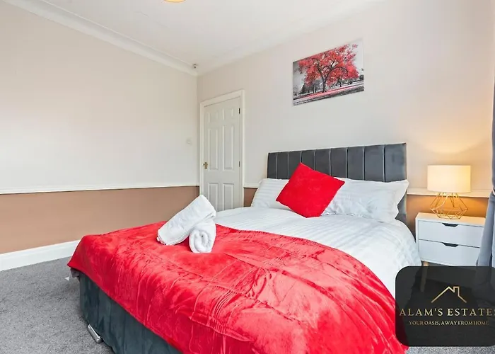 Holiday home Roundhay 4-bed With Free Parking Wi-fi Leeds (West Yorkshire)