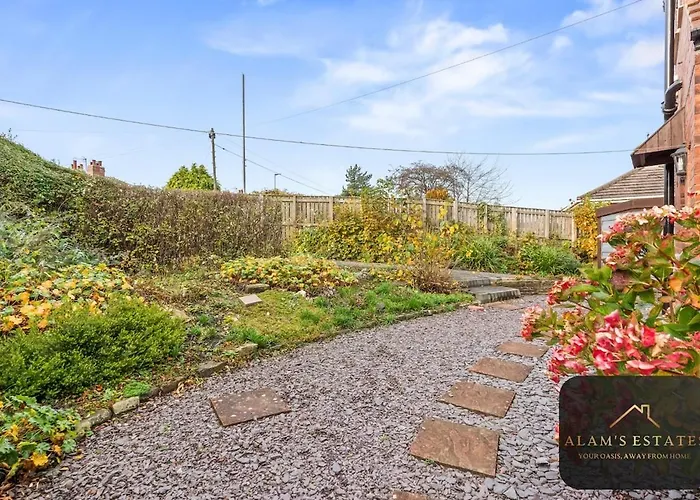 Semesterbostad Roundhay 4-bed With Free Parking Wi-fi *