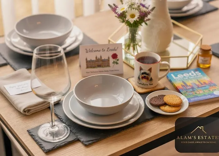 Roundhay 4-bed With Free Parking Wi-fi Semesterbostad